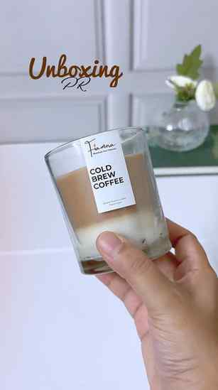 Got gifted this cold brew coffee candle from @fiamora_candle