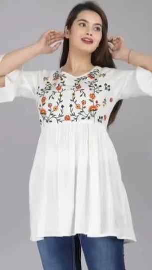 Short kurtis ke liye follow and comment guys.
#meeshofinds2