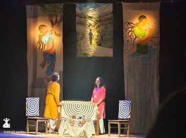 Today tapon theatre notok..... 🎭🎭 🎭
.
.
.
.
.
.
.
.
.
.
.