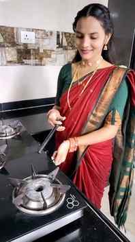 गव्हाच्या पिठाचे मोदक | Gavhachya pithache modak 🌺🌰 

#mod