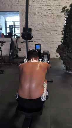 Work out Weight cut
.
.
.
.
.
#viral #workout #weightcut #cr