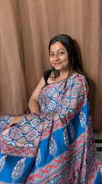 Saree mood: effortless #saree #viral #treandingreels #brand 
