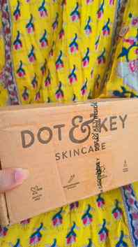 Finallyyy! My Dot & Key parcel is here 📦💛
First impressio
