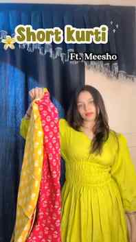Comment for link 🔗 
.
@meeshoapp 
.
Short kurti, Meesho, Me