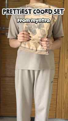 Comment for link ๐
.
@myntra
.
Summer outfits, OOTD, and