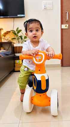 From crawling to cruising - she’s growing up way too fast. �