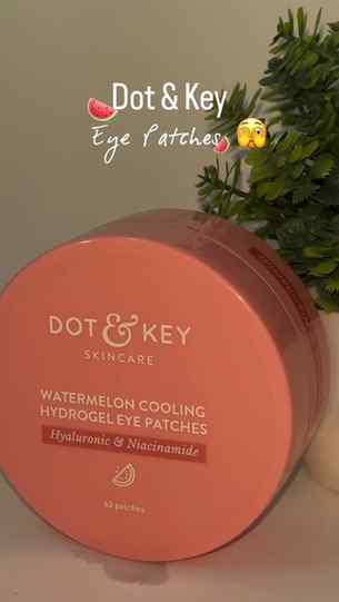 Say goodbye to tired eyes and hello to instant hydration! 🧊