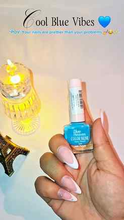 Fresh nails, fresh mood, and a little extra sparkle 💅✨ Lovi