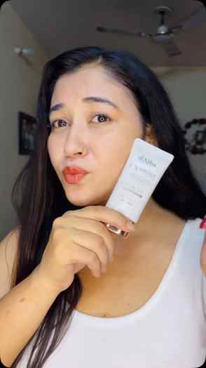 Product is available on NYKAA

Pink glow + powerful protecti