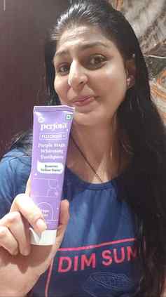 Regular toothpaste se bas clean feel aata tha… whitening itn