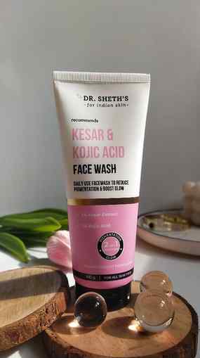 Comment for link 🖇️ 
.
.
#drsheths
#drshethskojicacidfacewa
