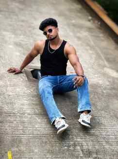 10 Rupay ki Pepsi तेरा Bhai sexy 🥵
#fashionstyle #pose #f