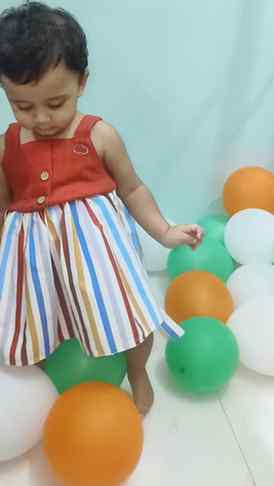 #TrendingReels #CuteBabyReels #BalloonFun #ViralReels #Explo