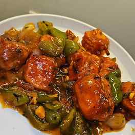 Always been my favorite in the menu
Dry Chilli Paneer & Grav