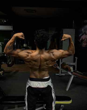 Body💪 नहीं Brand बना रहा हूँ✌️💯🎯 #instapic #bodybuilding