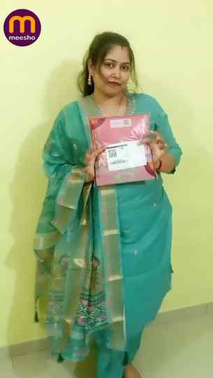 ₹1000/- me Meesho ka ye Kurta Set 😍💗

Embroidery dekh ke d