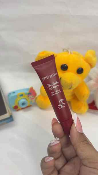 Restocked😁💗🌸……. @officialswissbeauty
Lip balm , lip glo