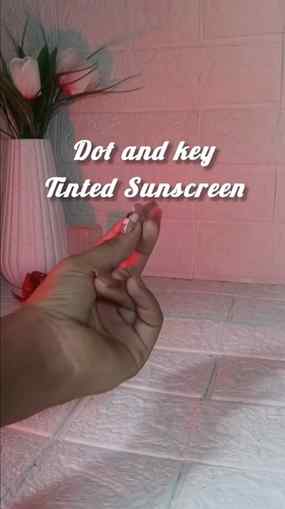 Sun protection + a natural tinted glow? โ๏ธโจ
This one gives