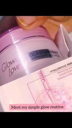No 10-step routine needed anymore 😉
Just one cream for soft