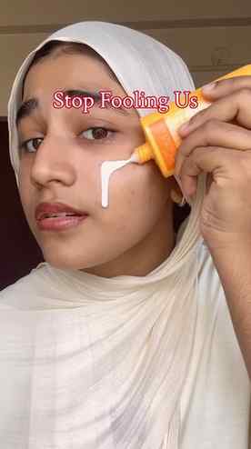 Before you buy, Read This👇🏽
Dot & Key Vitamin C + E sunsc
