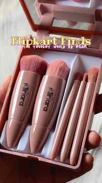 POV: You found a full makeup brush set under 200rs on Flipka