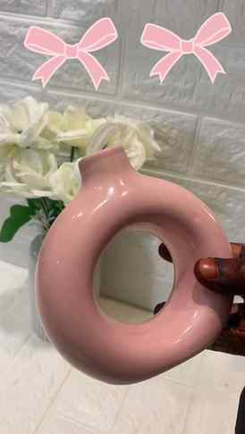 Comment "link" to get this prettiest vase in your dm 🤌🩷🩷�