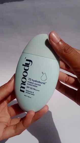 SPF 50 PA++++ sunscreen
lightweight sunscreen
no white cast