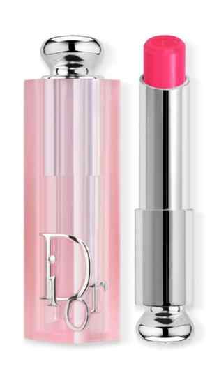 A little touch of pink, a whole lot of glow ✨💄
My everyday 