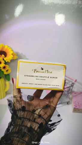 Strawberry-soft skin in a scrub moment 🍓✨ Sweet, smooth & o