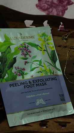 👋Say Good Bye to Rough, Dry Feet & Say hello
Baby Soft Skin