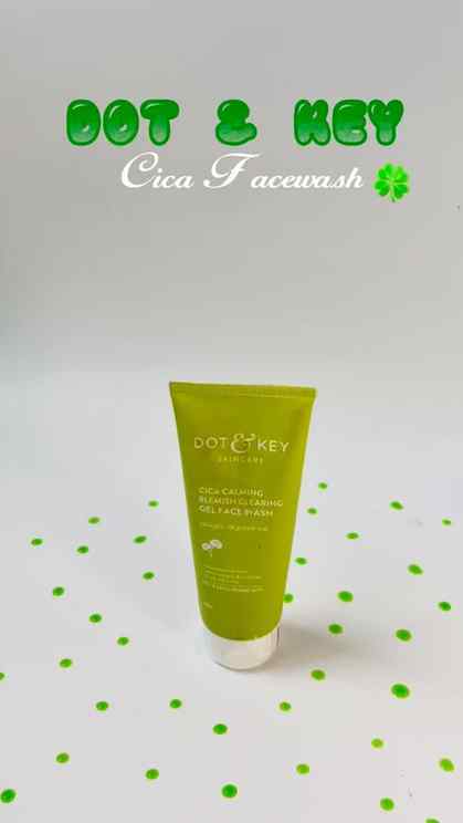 Best facewash for acne prone skin 🍀 @dotandkey.skincare
.