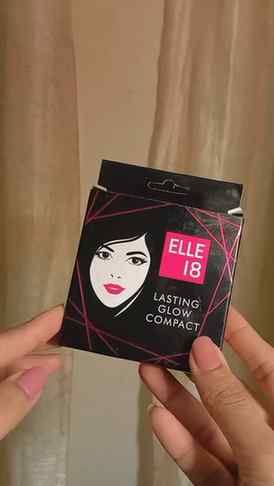 Best compact powder 🩷
@elle18_india 
.
.
.
.
. makeup addic