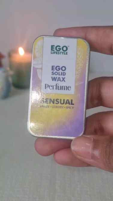 Wax perfume..Pocket-sized fragrance, big-time charm. 💛by @e