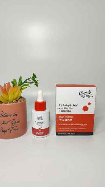 Acne-prone & oily skin? This one’s definitely worth trying!