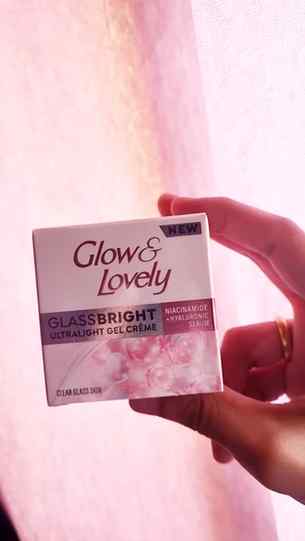 Trying the Glass Bright Ultralight Gel Crème from @glowandlo