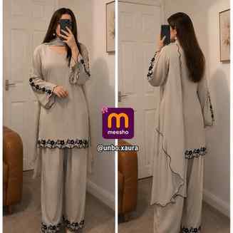 unbo.xaura Follow and comment "link"π
Pakistani Suit Set,