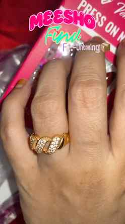 TRIED FOR THE FIRST TIME PRESS-ON NAILS..!!UNBOXING PRESS-ON