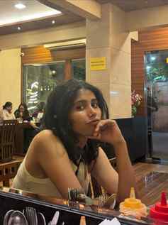 honestlyyy..just waiting for the food😚

📸 : @nireeksha_k_ 