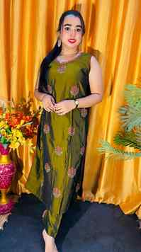 DONA FASHION 🦋
PURE DOLA SILK (MEHENDI)
BOOKING NO:-77978 9