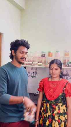 Video chusina tarwata meku aakali vesthe ma thappu kaadu😂.!