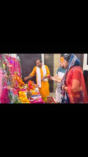 “जिस घड़ी का साल भर से इंतज़ार था, वो आ गई... बप्पा पधार चुक