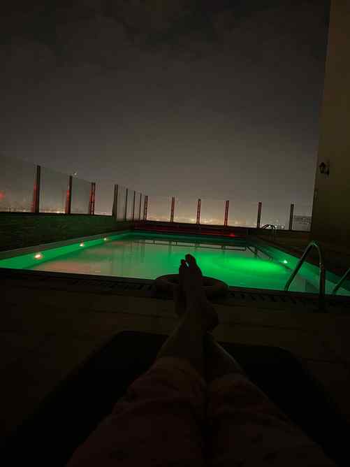 Me and my thoughts on the top 🔝 28th floor and relaxing moo
