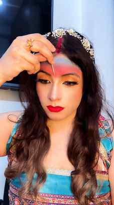 Radha vibes only. π«
Wait for the final look! β¨
Save this r