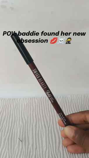 A good lip liner = instant baddie energy πβ¨
Defined lips, e