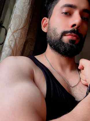 All black 🖤💪🏻
@vikas.mehta4 @genytwins
#gym #fit #hot