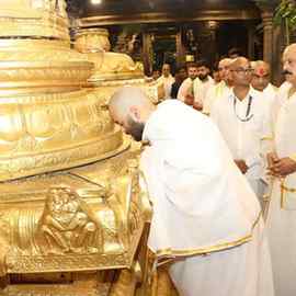 The true essence of Sanatan Dharma is seen in moments of com