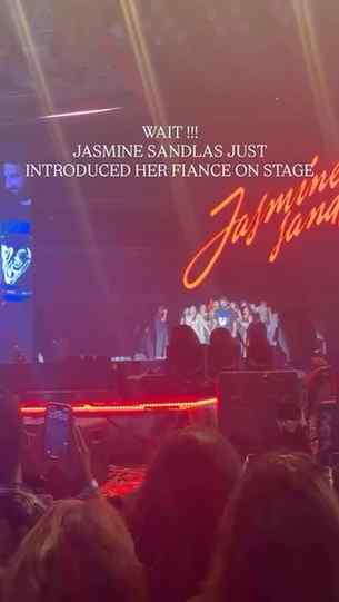 🫶
[ jasmine sandlas , concert , fiancé , delhi , trending