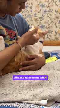 Mom trying to give her viral.
.
.
.
(Unfiltered talk, cat l
