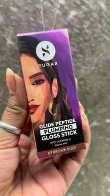 Most viral SUGAR Glide Peptide Gloss Lipstick 💄 

Comment f