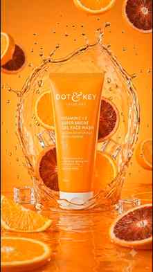 🍊✨ Fresh skin starts with a refreshing cleanse!
A little V